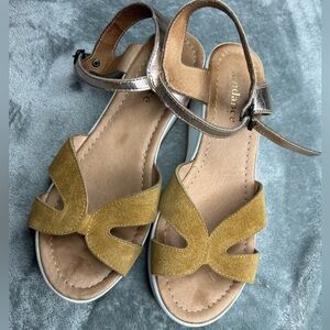 Sundance Sandals Brown Suede Copper Ankle Strap Womens Shoes Made In Italy 38